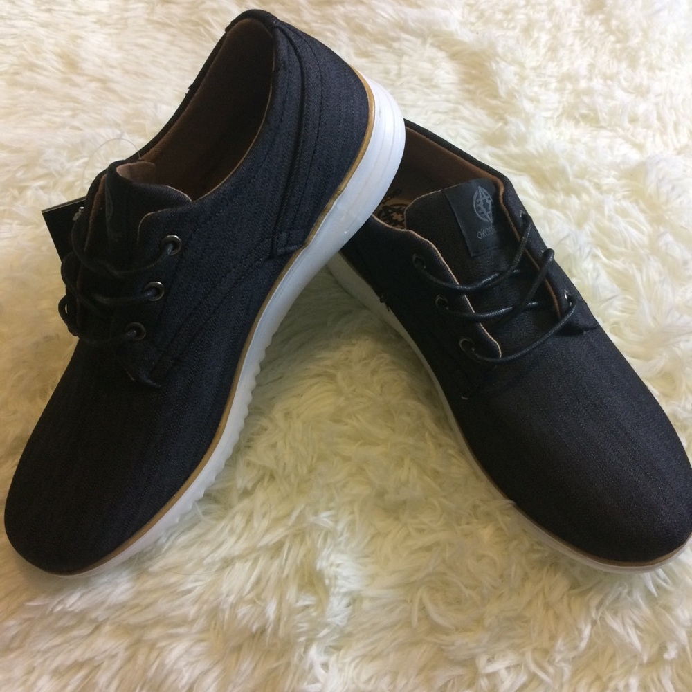 NWT Akademiks Lounge Black Shoes